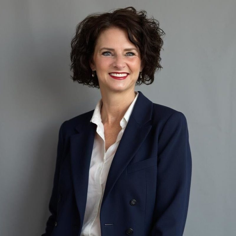 Portrait of Tammy Smith